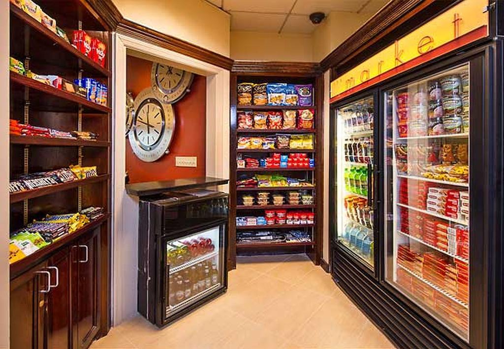 Residence Inn Arlington Pentagon City Restaurant photo